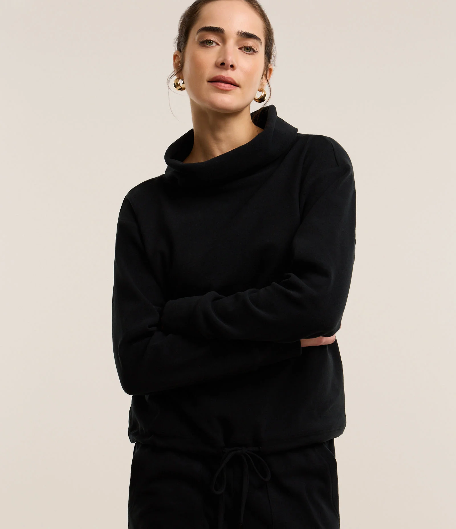 Blusa em Malha Brush com Gola Alta Degagê Preto 1