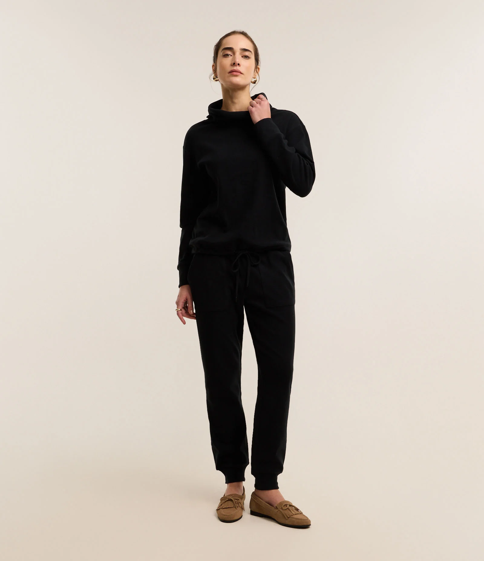 Blusa em Malha Brush com Gola Alta Degagê Preto 2