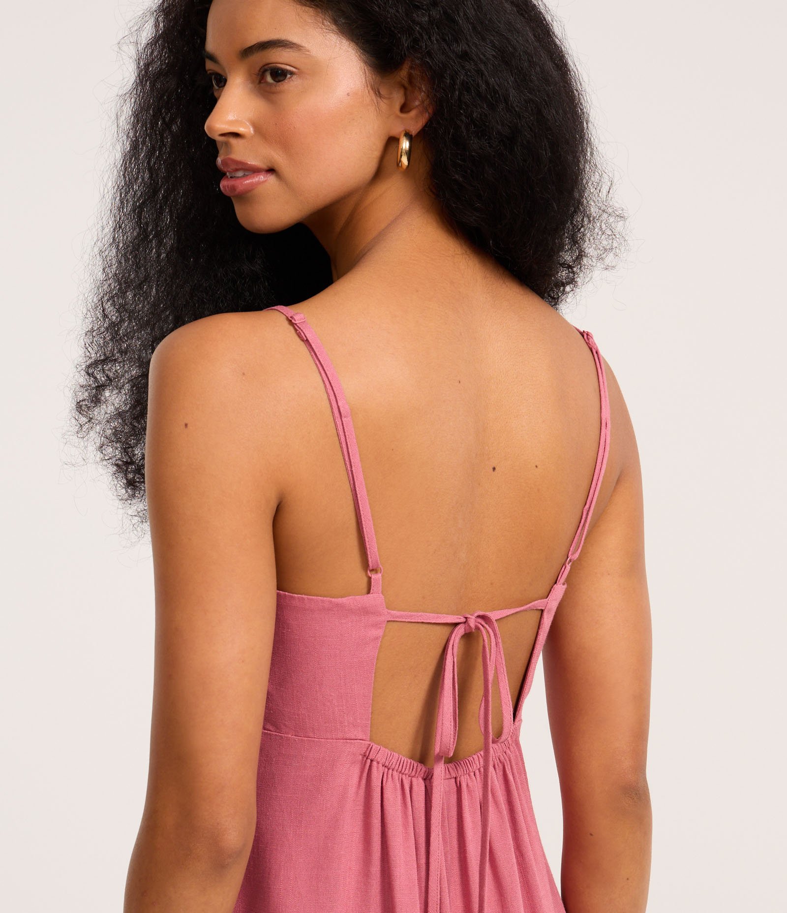 Vestido Curto em Viscolinho com Amarração nas Costas Rosa 3