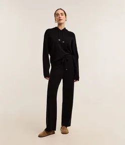 Calça Wide Leg em Tricô com Cós de Ribana e Frisos