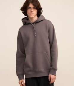 Blusão Fechado Comfort em Moletom com Capuz