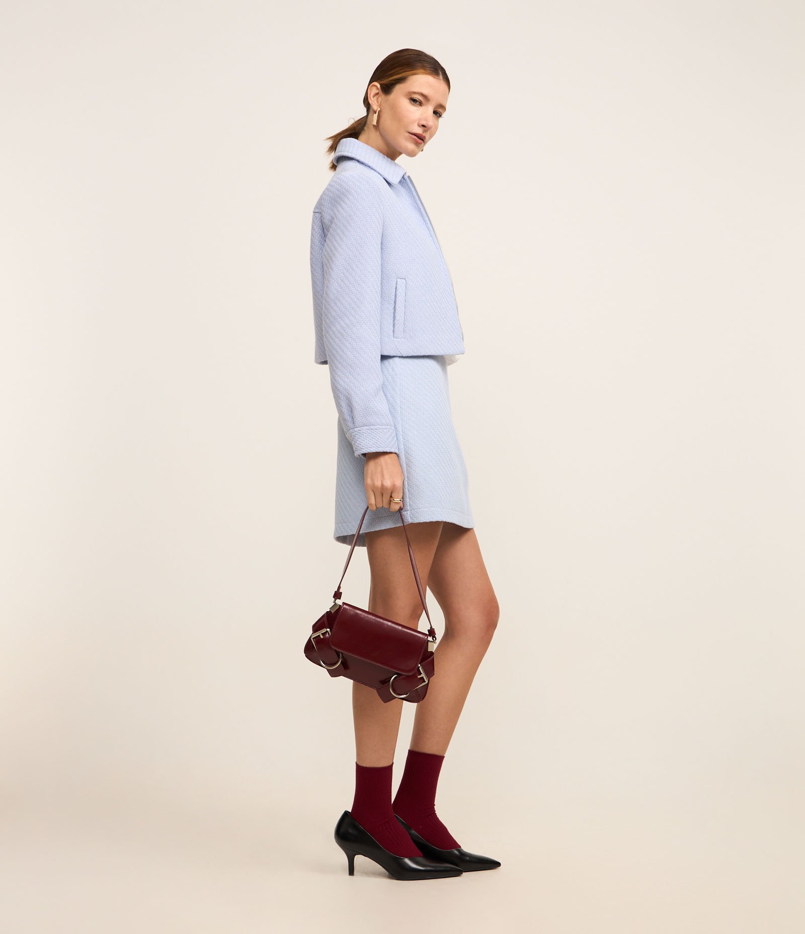 Jaqueta Curta Texturizada em Tweed com Bolsos Azul Claro 3