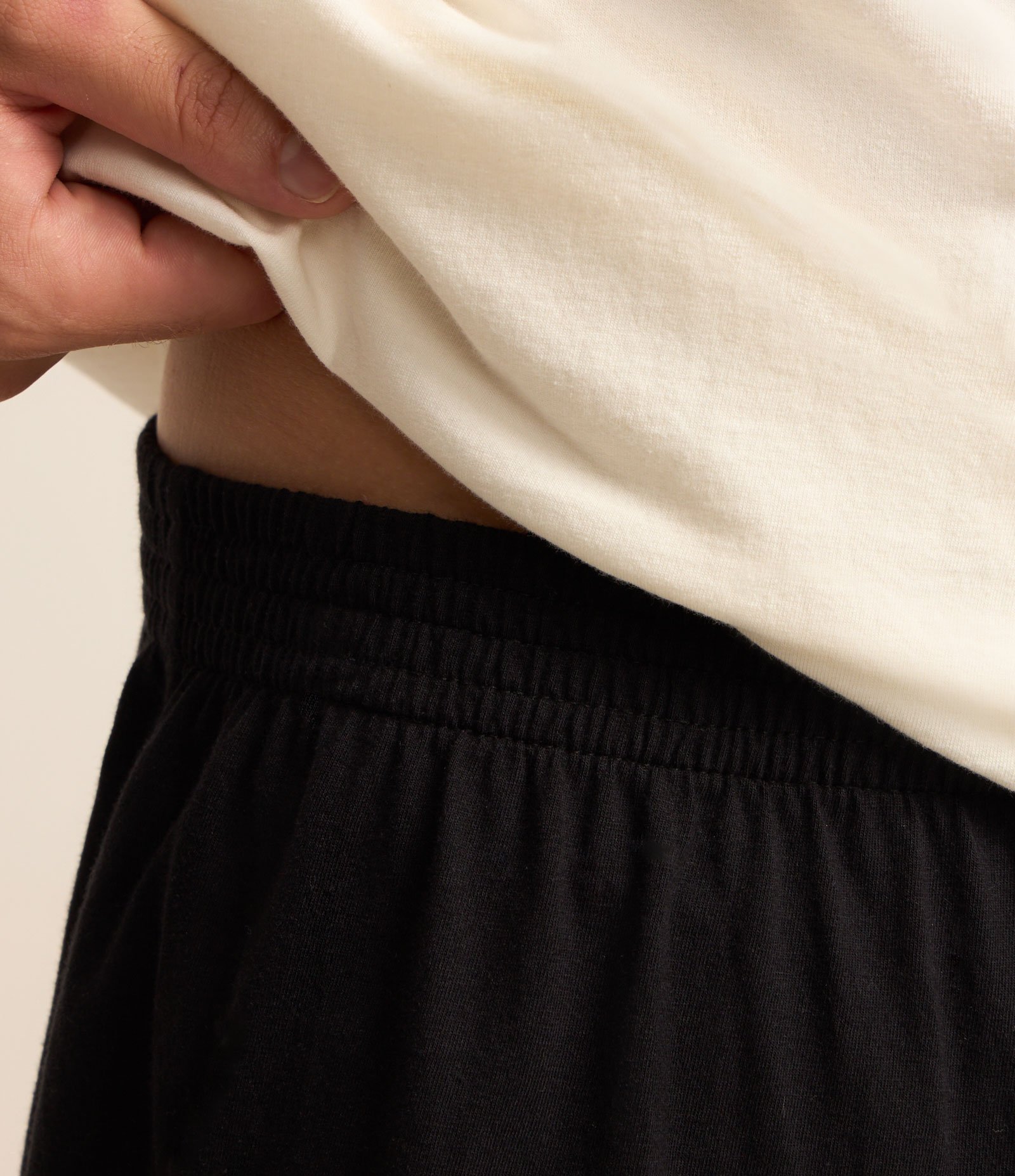 Pijama Curto em Algodão com Estampa Garfield Branco e Preto 3