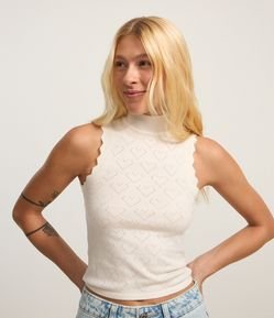 Blusa em Tricô com Golinha com Ondinhas na Cava