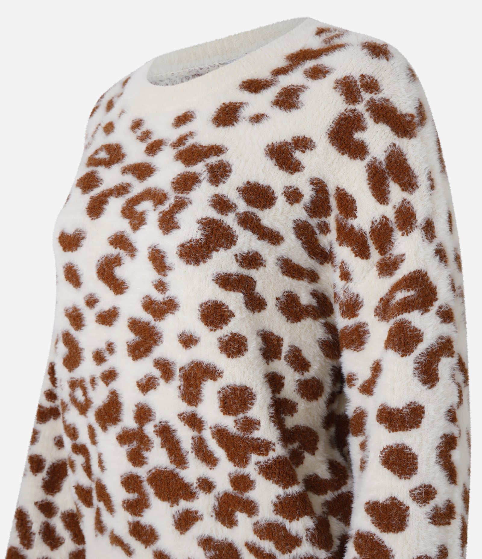Suéter Slim em Tricô Animal Print com Textura Peludinha Bege 7