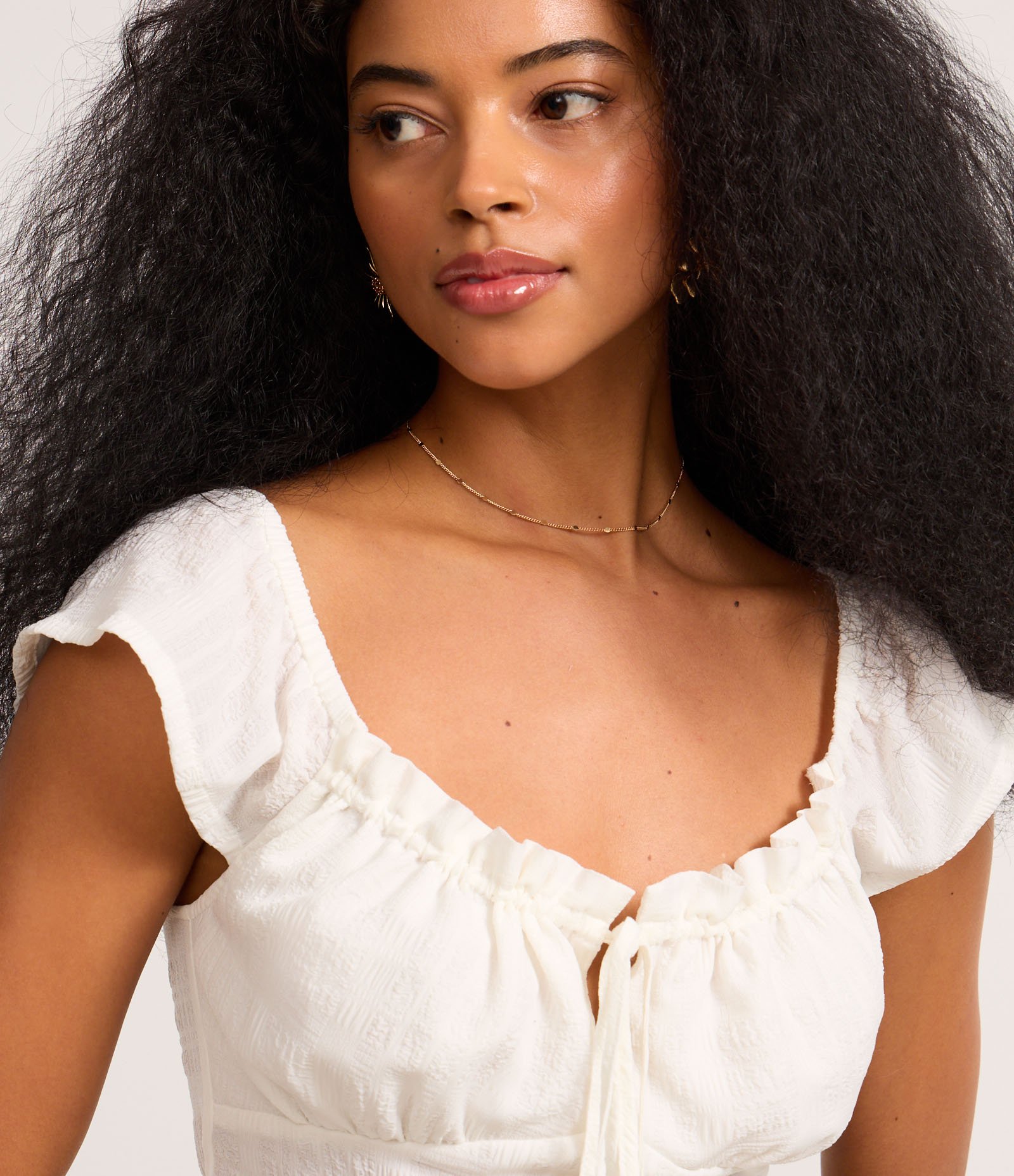 Blusa Cropped em Chiffon com Amarração Frontal Branco 4