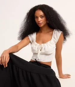Blusa Cropped em Chiffon com Amarração Frontal