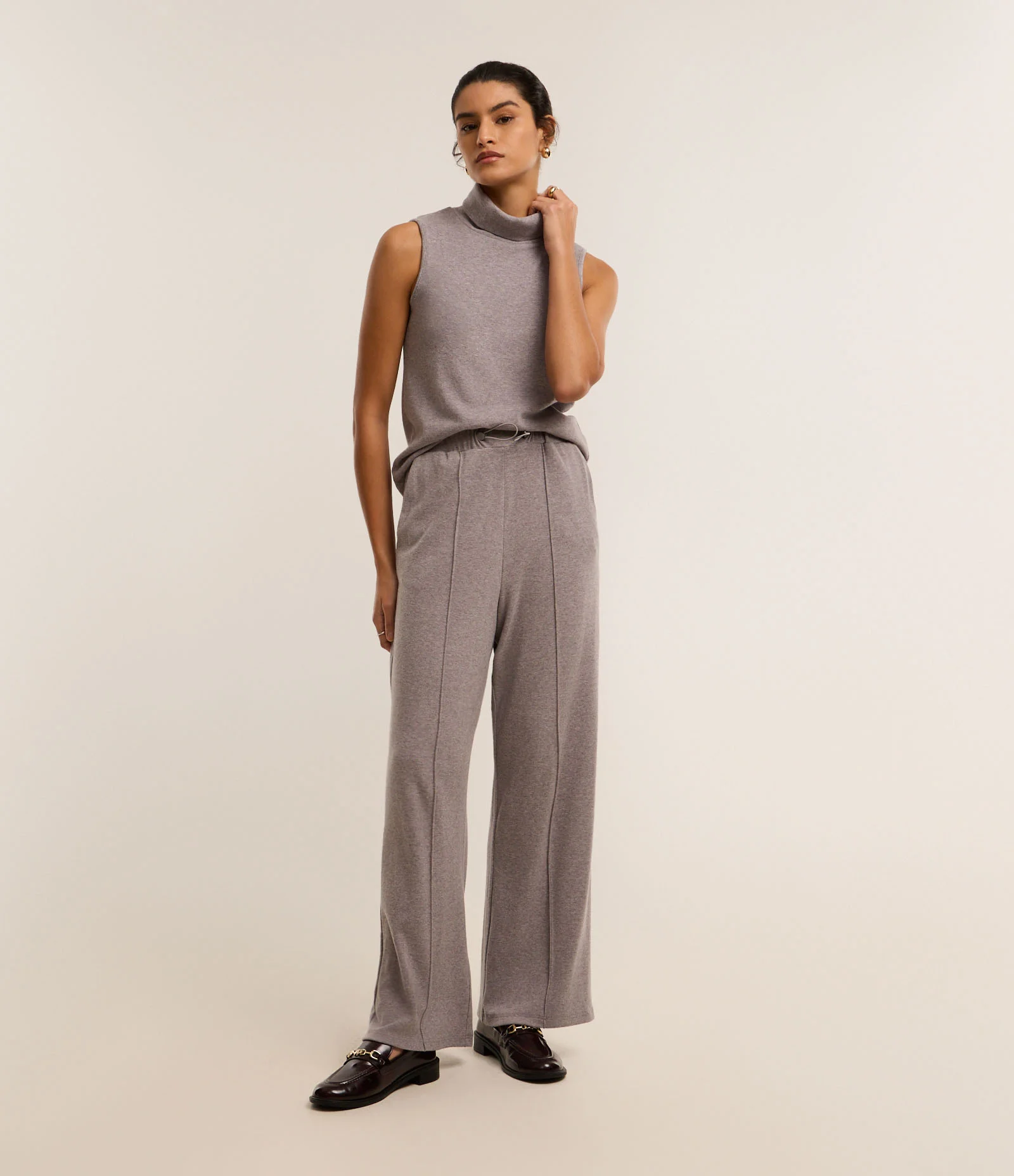 Blusa em Moletinho com Gola Alta e Malha Brushed Cinza 2