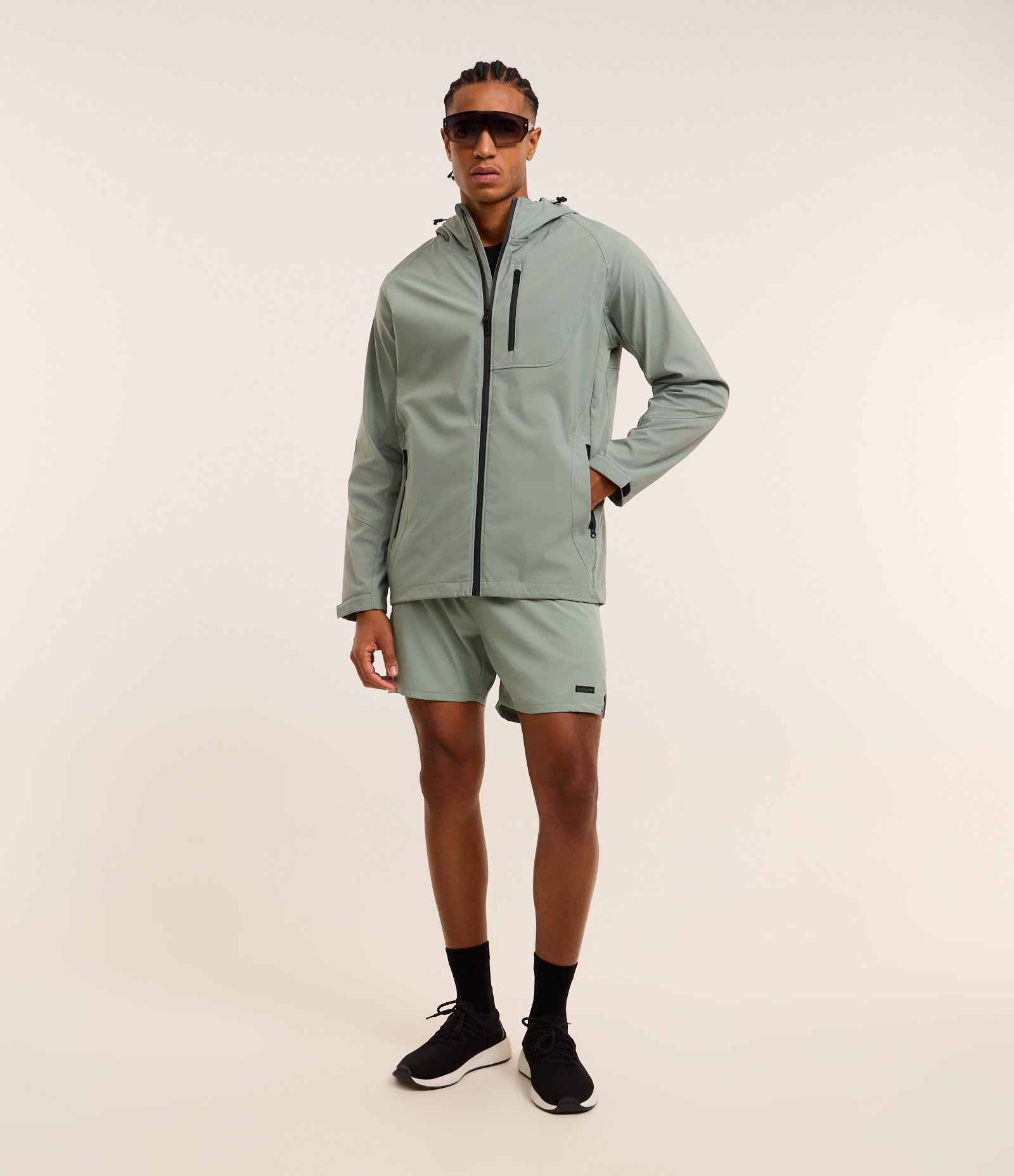 Jaqueta Esportiva Resistente a Água e com Capuz Verde 2