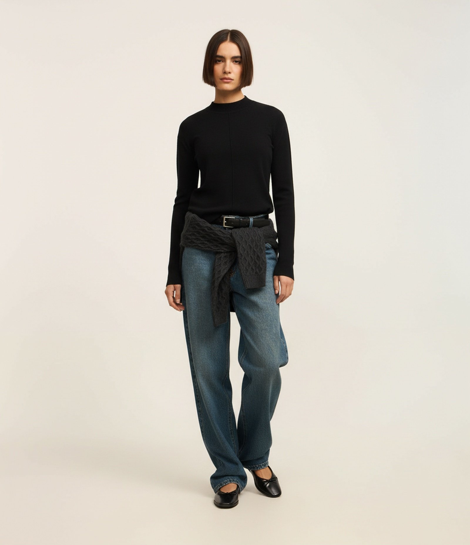 Suéter em Tricô com Gola Alta e Nervura Frontal Preto 5