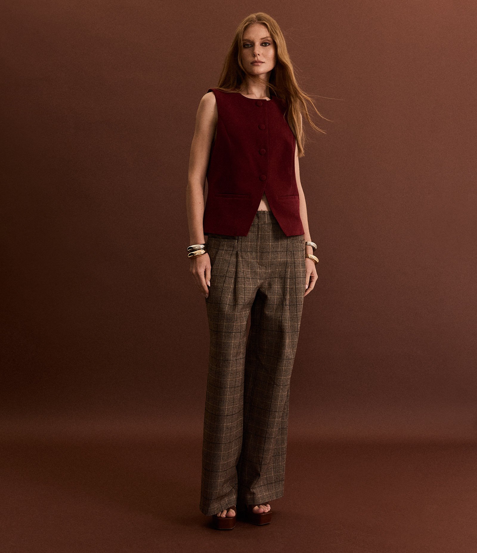 Calça Wide Leg em Alfaiataria com Cintura Alta Marrom 2