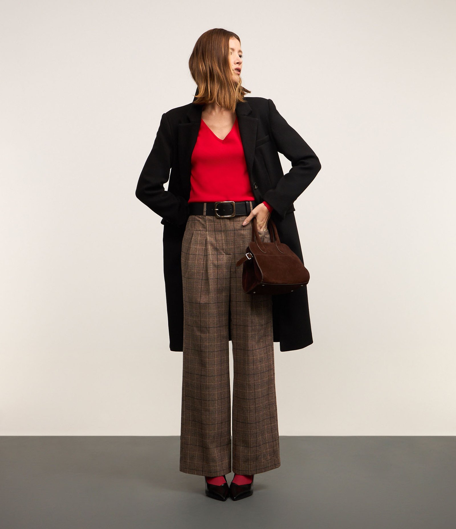 Calça Wide Leg em Alfaiataria com Cintura Alta Marrom 9