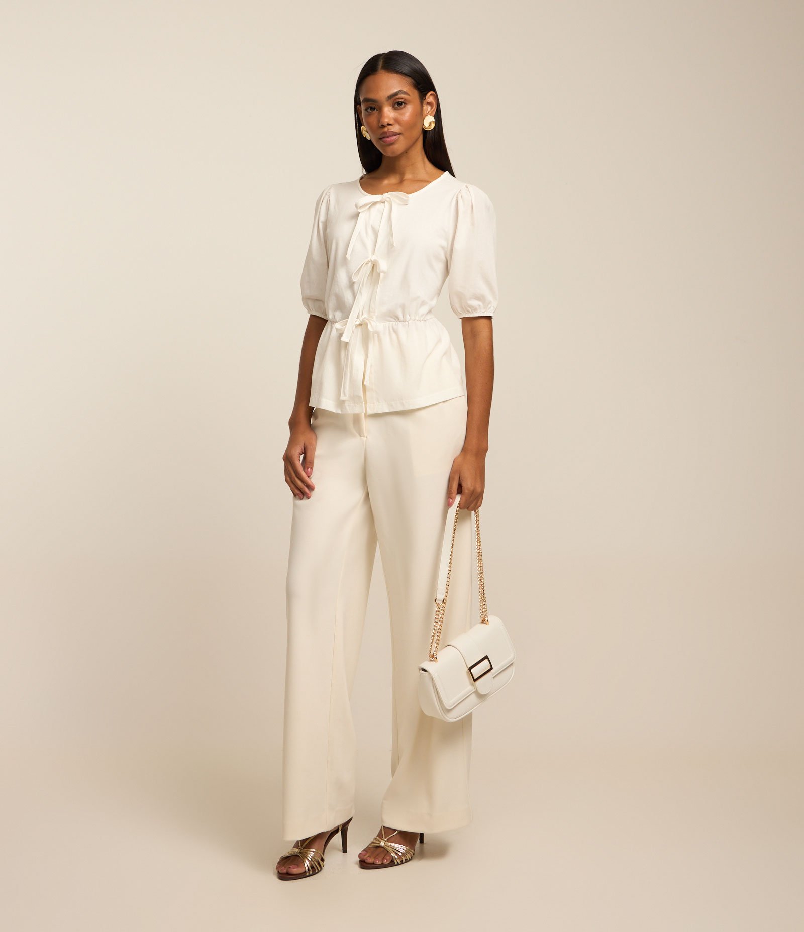 Blusa Peplum em Algodão com Manga Bufante e Branco 3