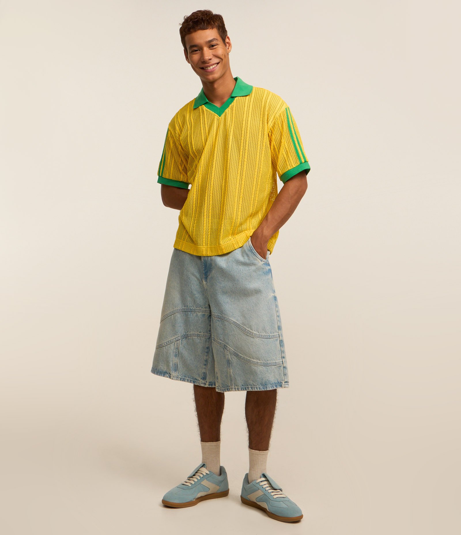 Camiseta Boxy em Laise com Textura e Transparência Amarelo 2