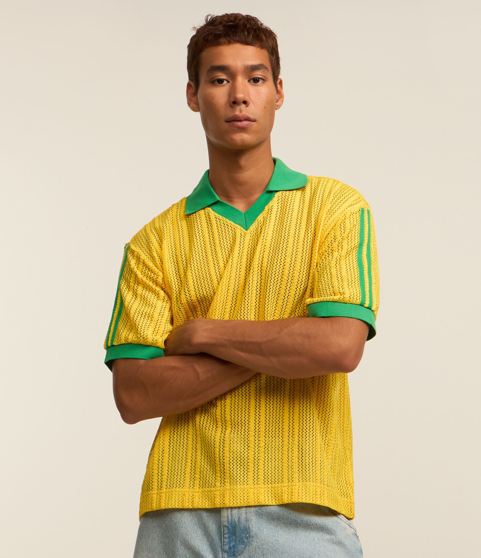 Camiseta Boxy em Laise com Textura e Transparência Amarelo 3