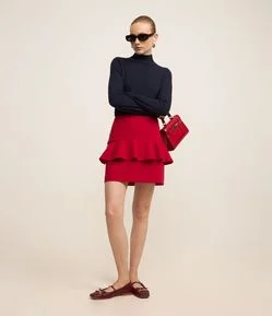 Saia Curta em Crepe com Babado em Sobreposição