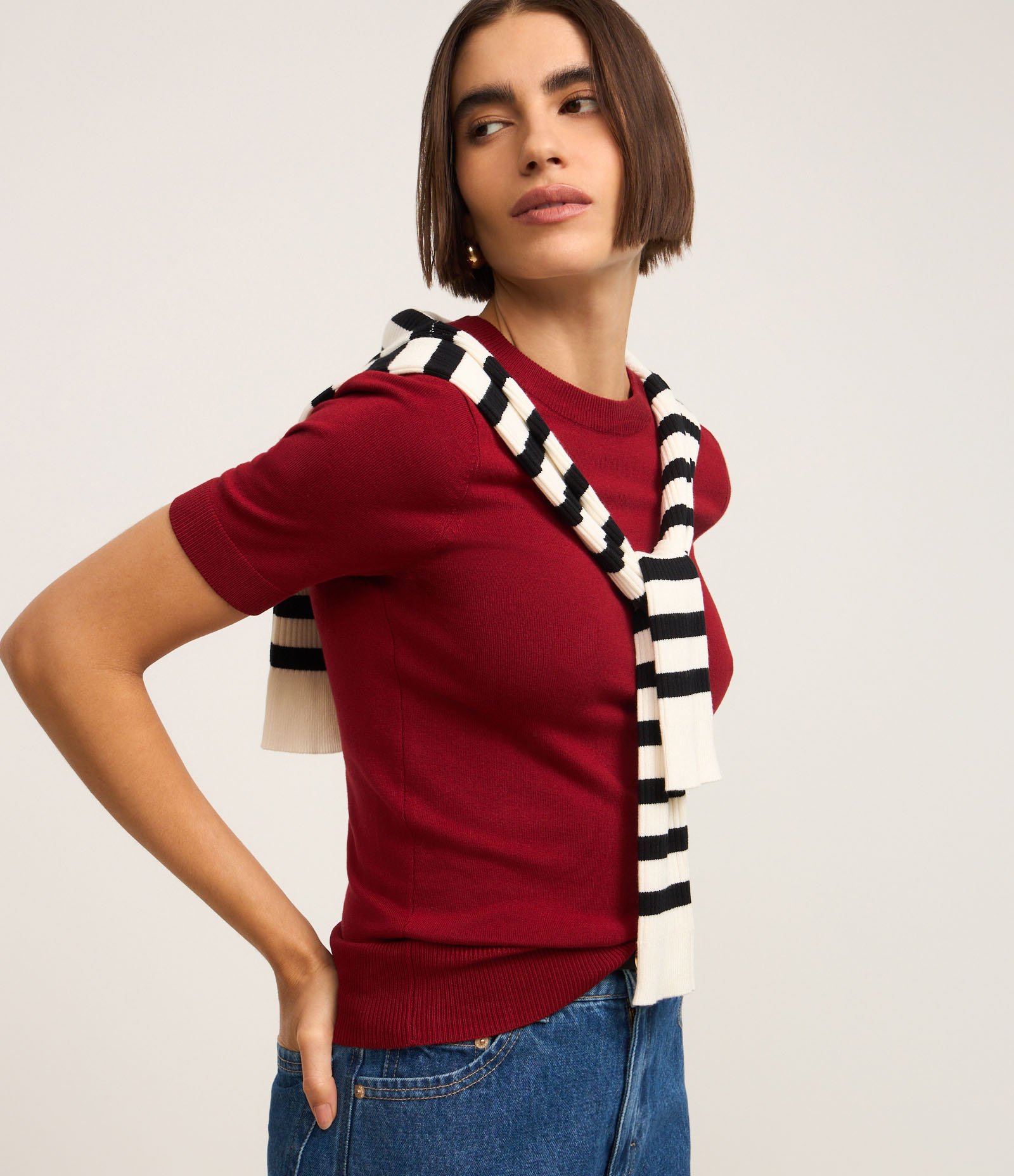 Blusa Básica em Tricô com Barra Canelada Vermelho 3