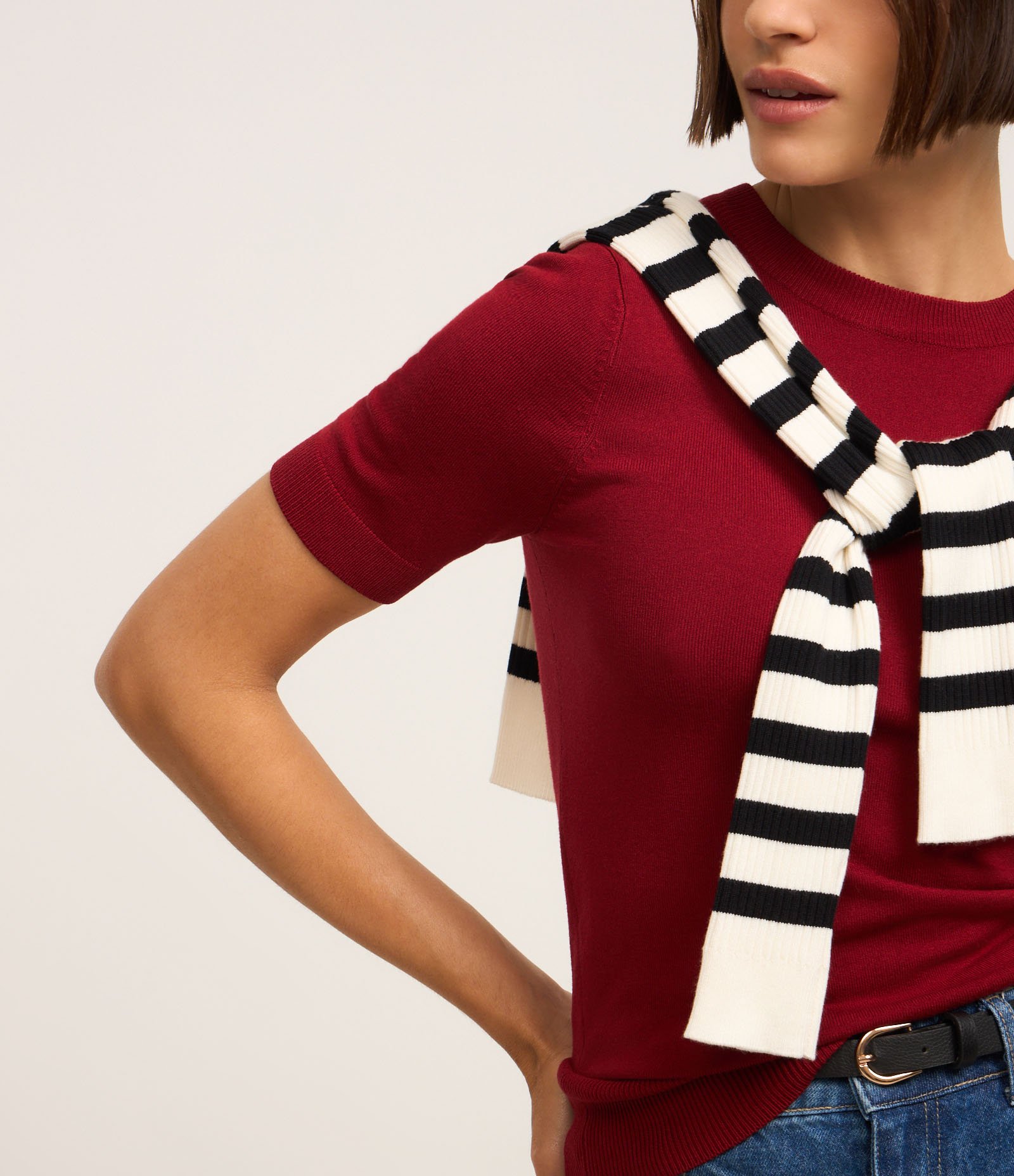 Blusa Básica em Tricô com Barra Canelada Vermelho 4
