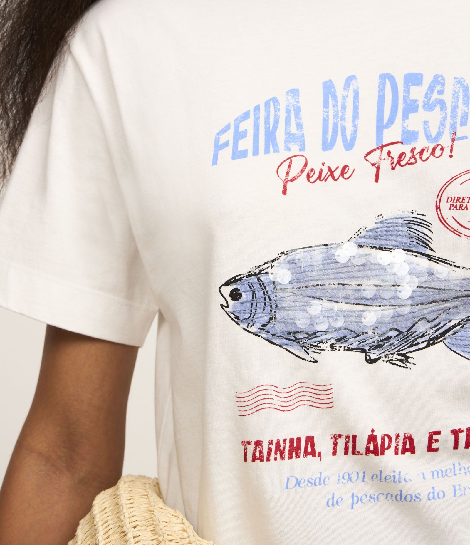 Camiseta em Algodão com Estampa Feira do Pescador Branco Neve 3