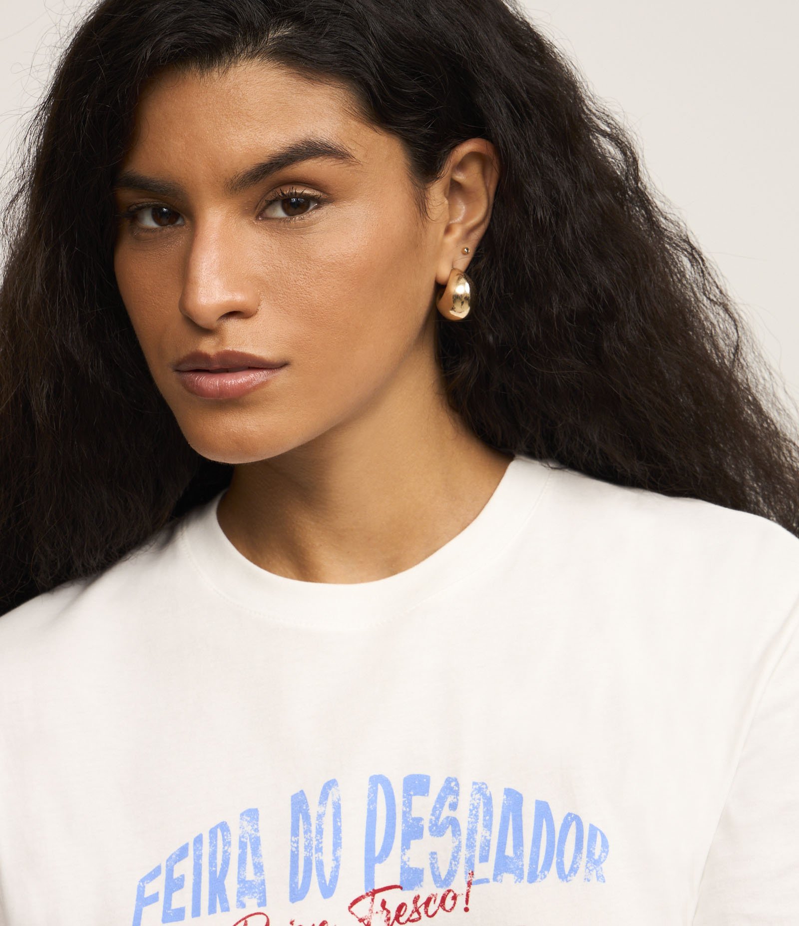 Camiseta em Algodão com Estampa Feira do Pescador Branco Neve 4