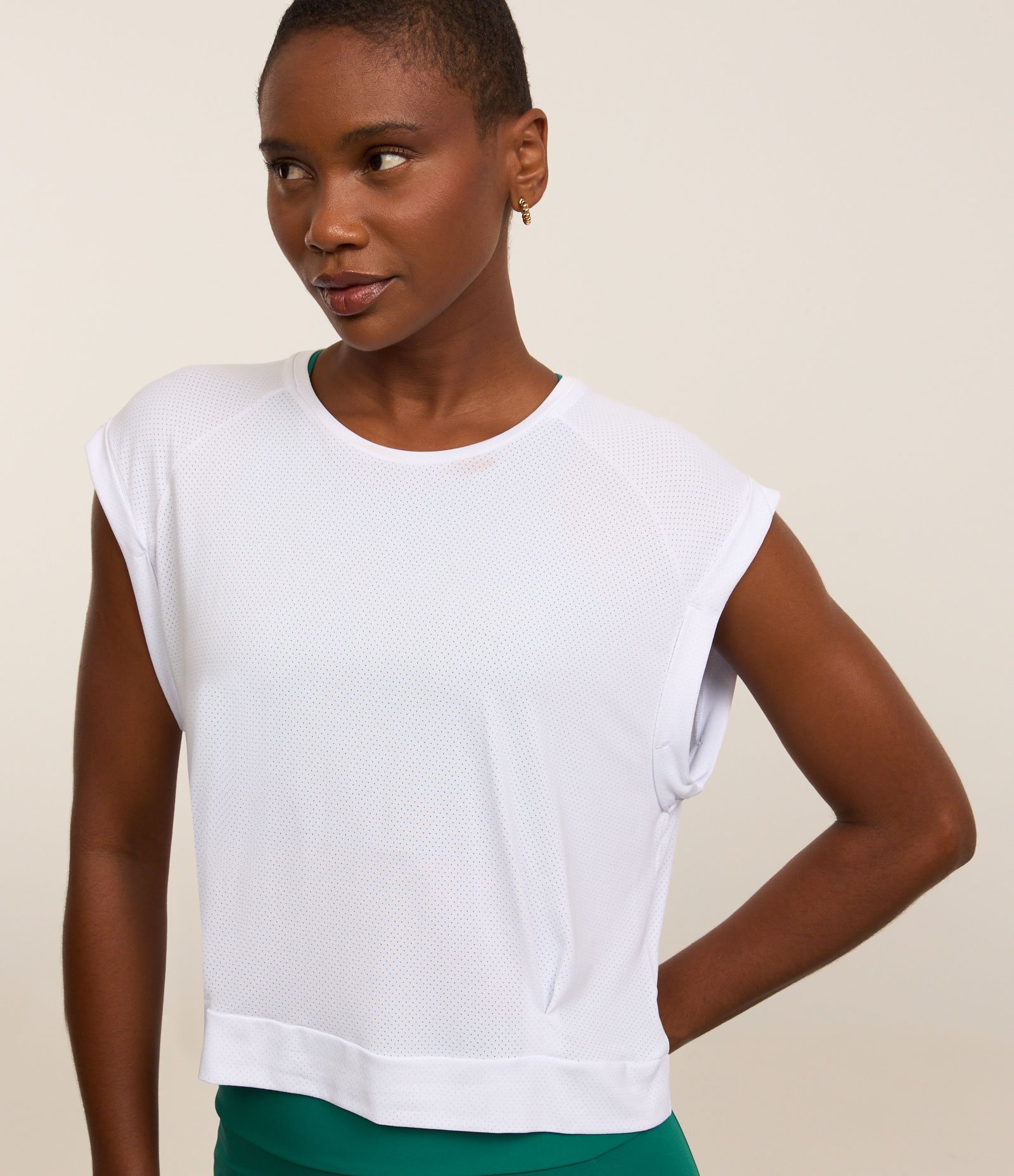 Blusa Esportiva Sem Manga em Microfibra  com Cava Raglan Branco 4
