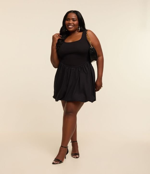 Vestido Curto Balonê sem Mangas em Algodão Curve & Plus Size