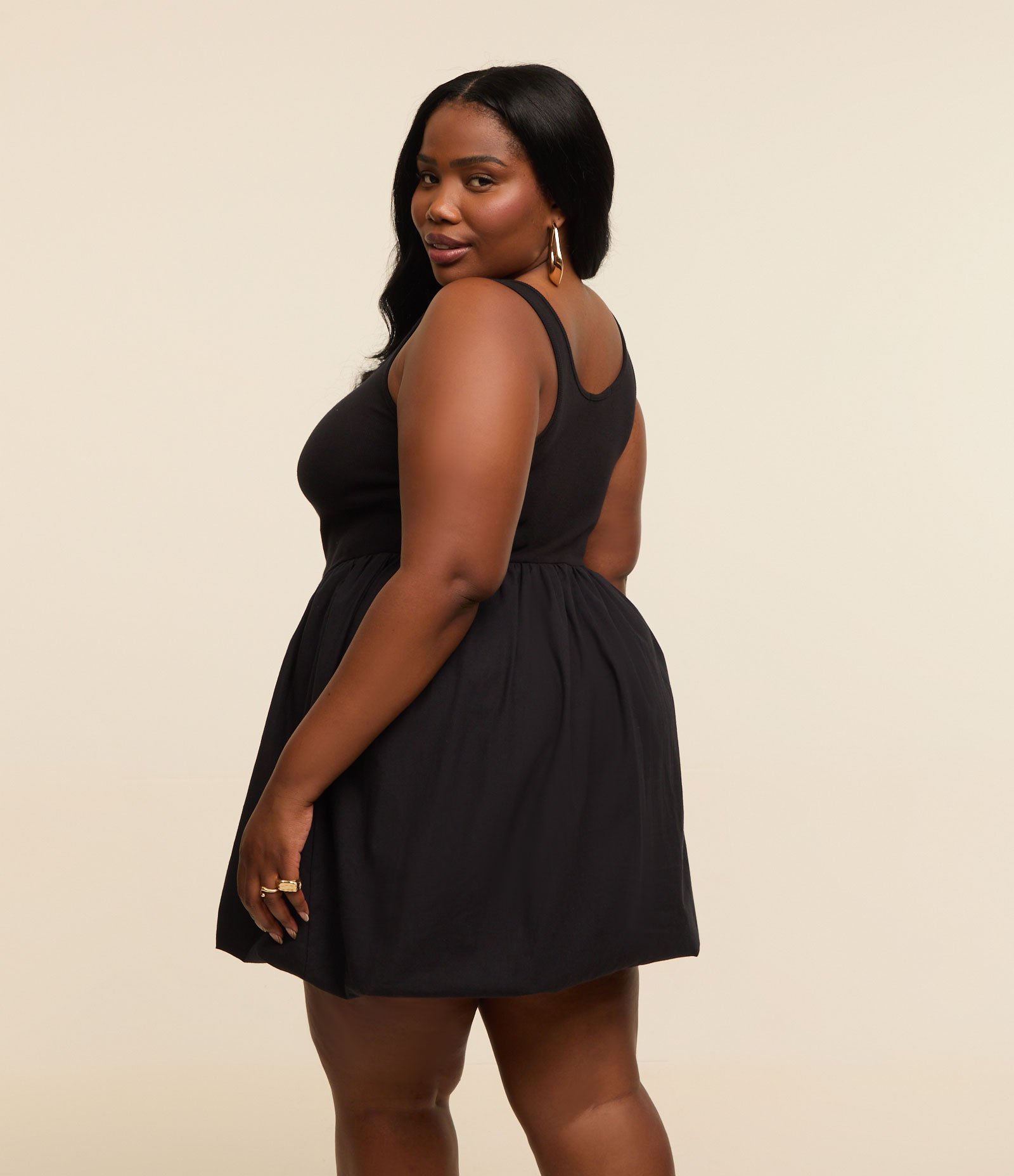 Vestido Curto Balonê sem Mangas em Algodão Curve & Plus Size Preto 3