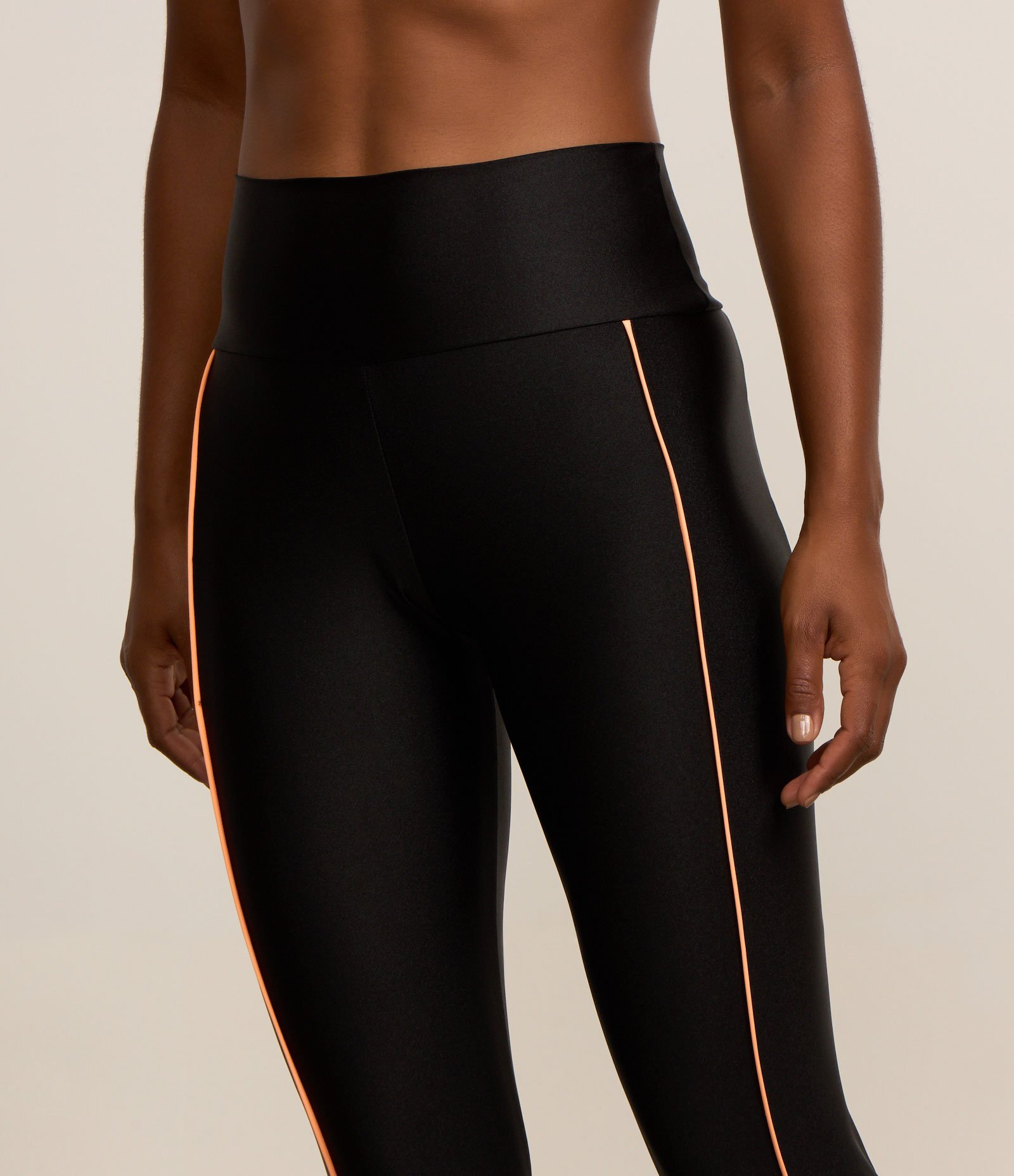 Calça Legging em Microfibra Preto 4