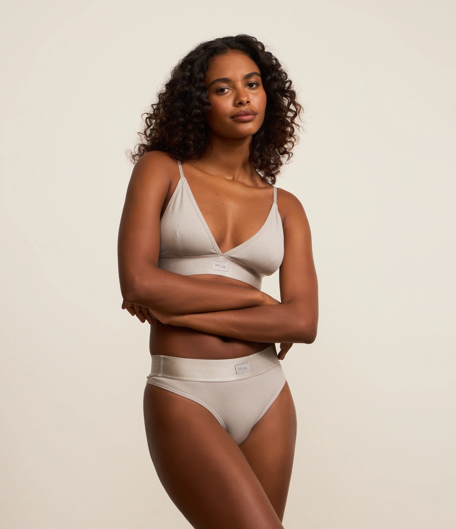 Sutiã Top Triângulo Texturizado em Poliamida Seamless Cinza 2