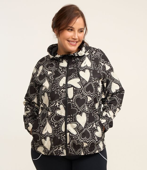 Jaqueta Quebra Vento Estampada com Capuz Curve & Plus Size