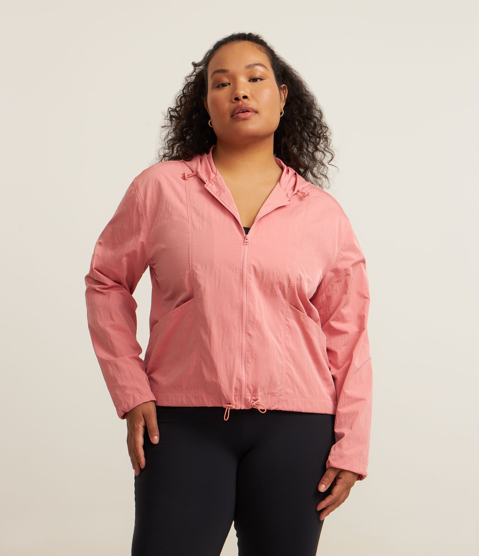 Jaqueta Parachute com Reguladores e Capuz Curve & Plus Size Rosa 1