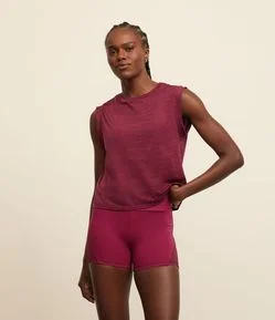 Camiseta Esportiva Ampla em Microfibra com Mangas Curtas