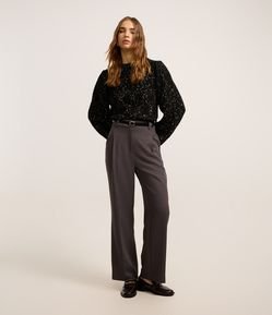 Calca Wide Leg Alfaiatada com Pregas e Cinto Afivelado