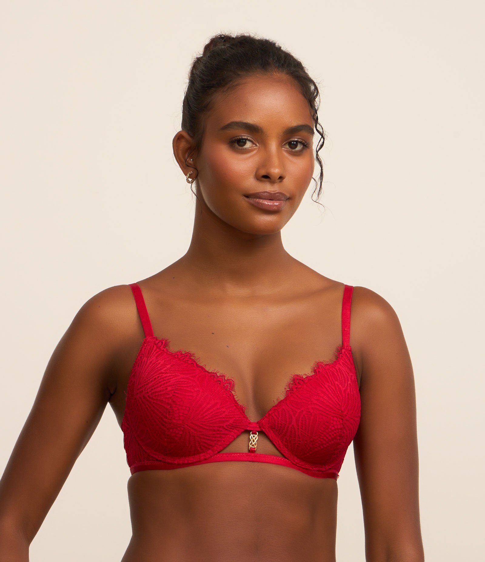 Sutiã Meia Taça Bojo Oco em Renda Floral com Detalhe Metálico Vermelho 1