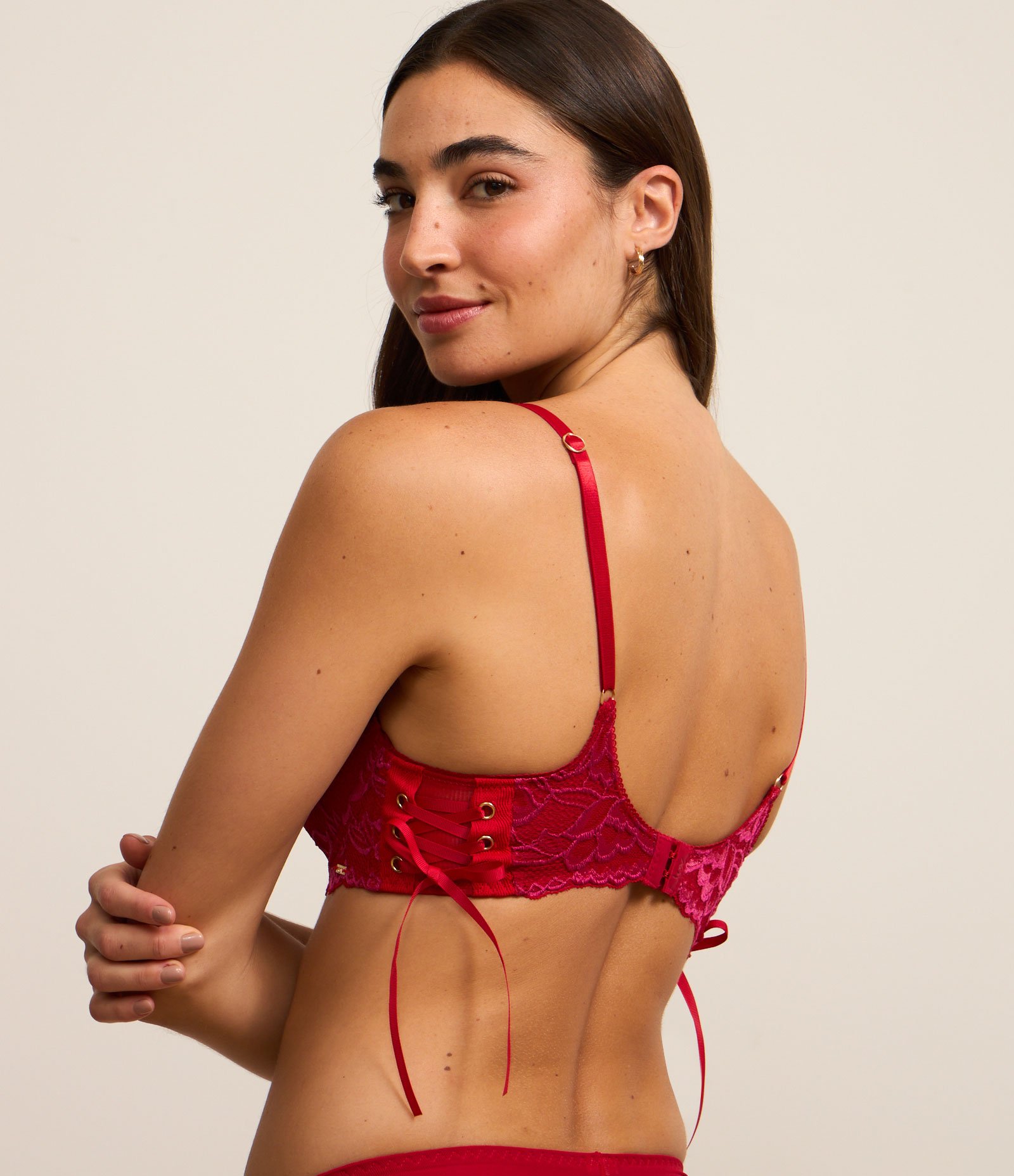 Sutiã Base Bojo Oco em Renda Bicolor com Amarração Lateral Vermelho 3