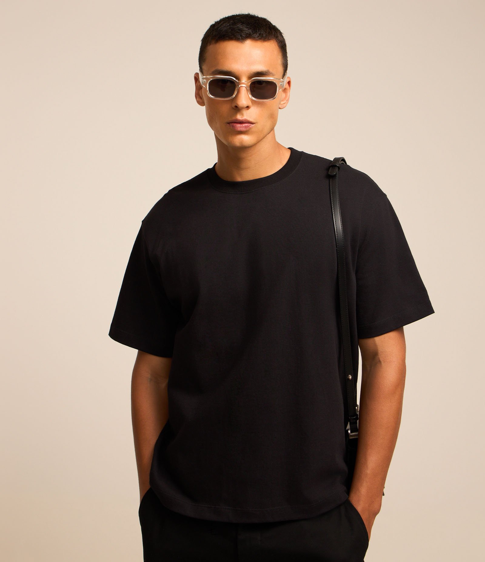 Camiseta Boxy em Ultra Cotton com Gola Redonda Preto 1