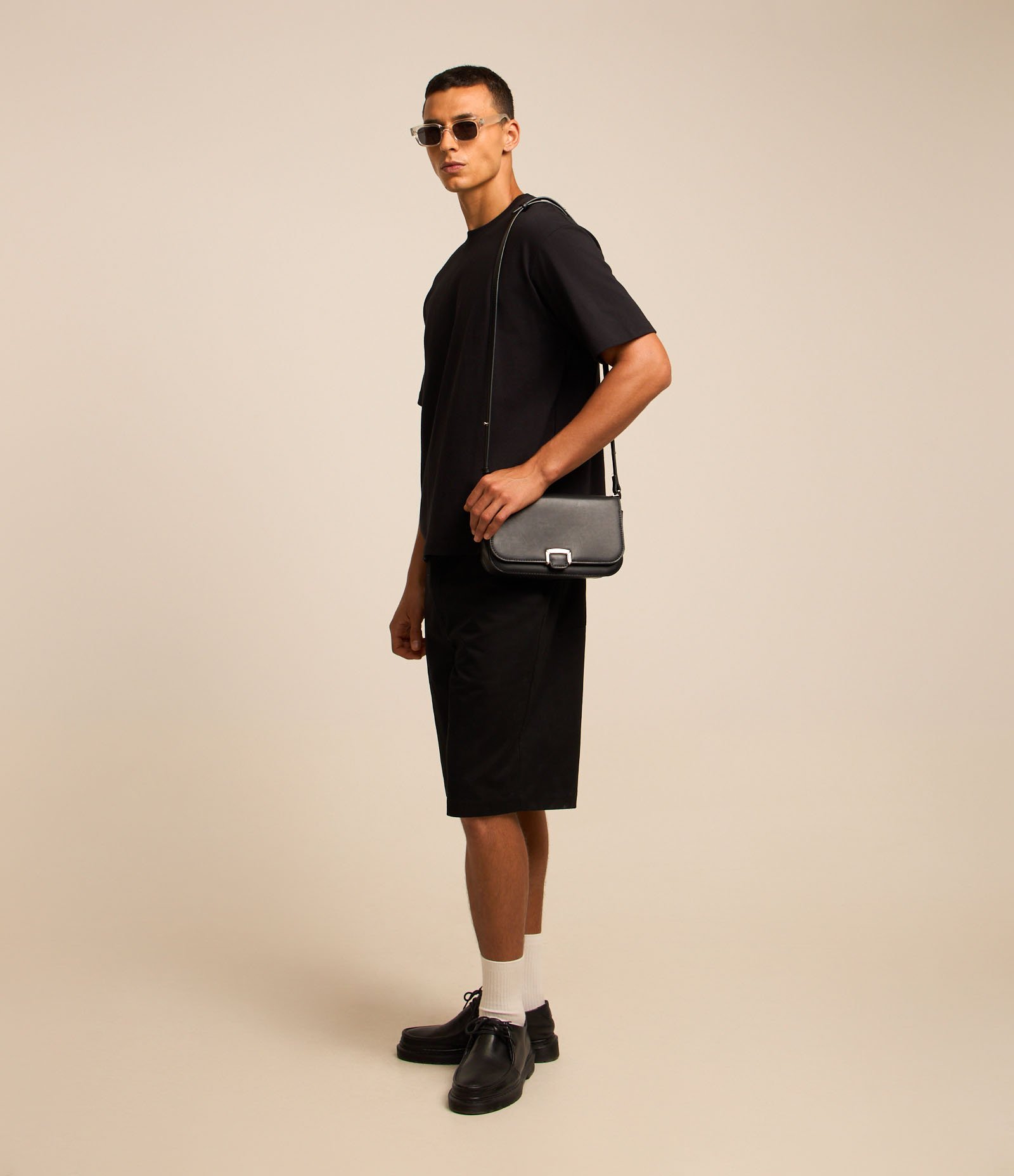 Camiseta Boxy em Ultra Cotton com Gola Redonda Preto 4