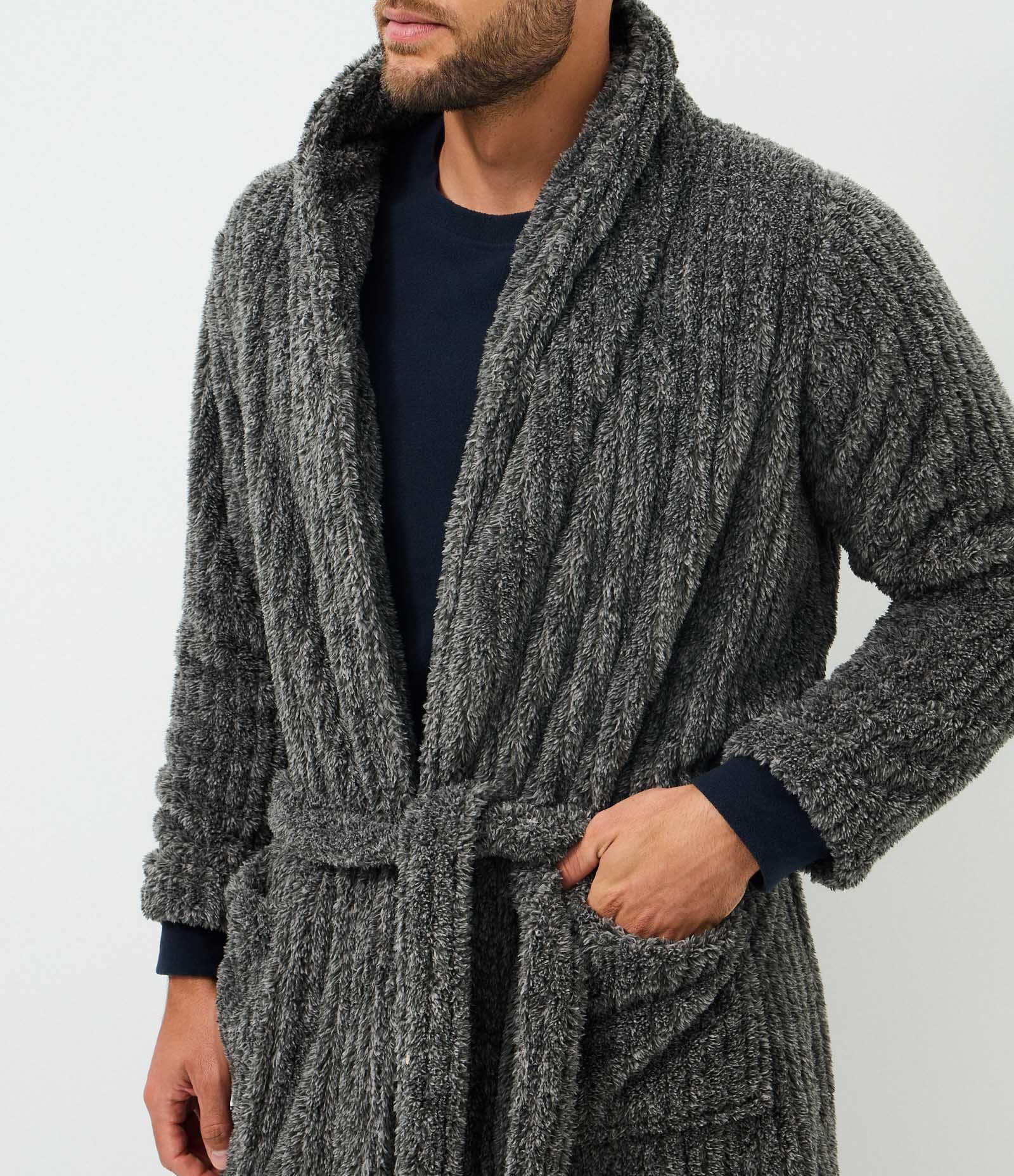 Roupão em Plush com Textura Canelada Amarração e Bolsos Cinza 3