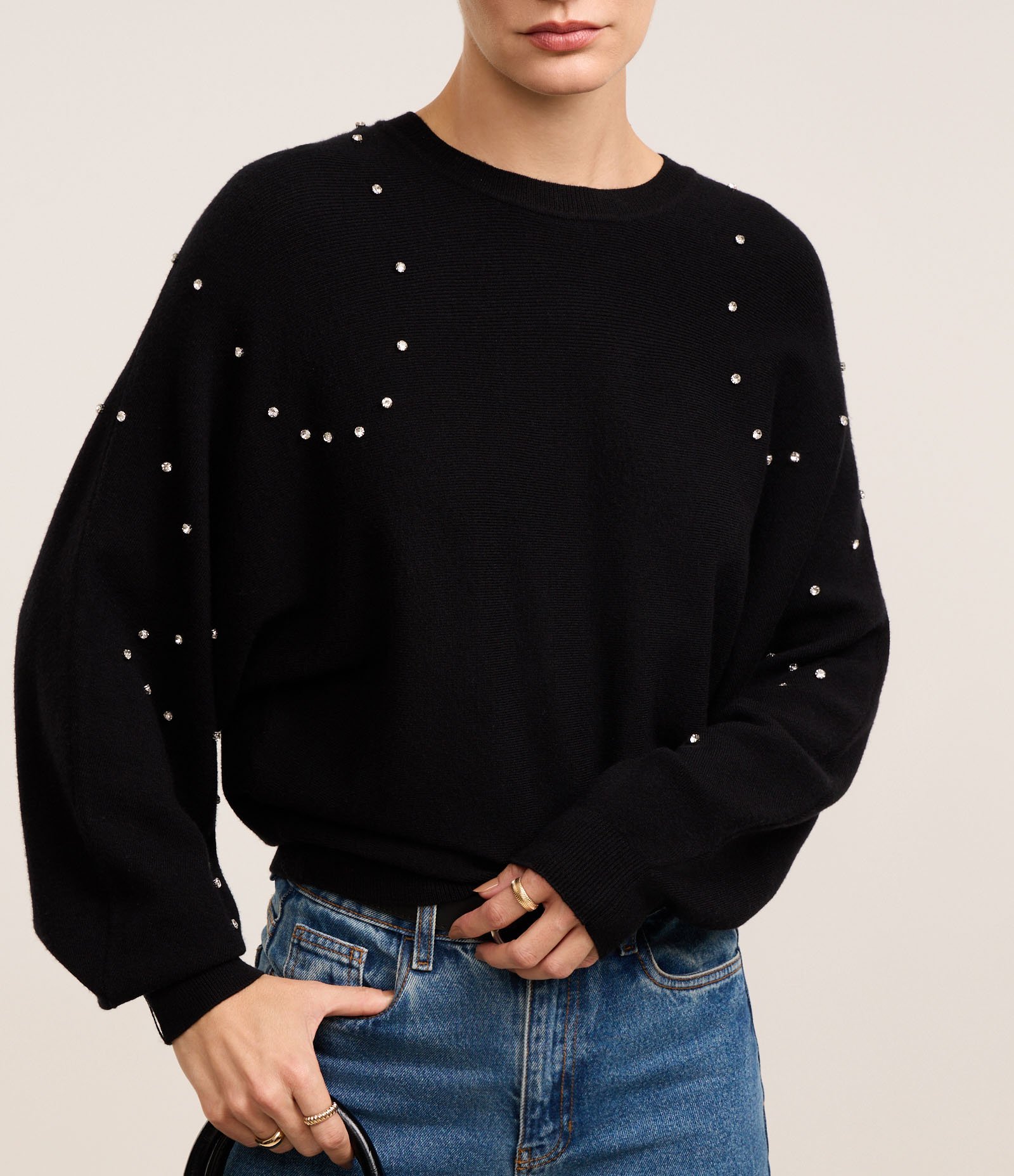 Blusa em Tricô com Mangas Bufantes e Pedrinhas Preto 4