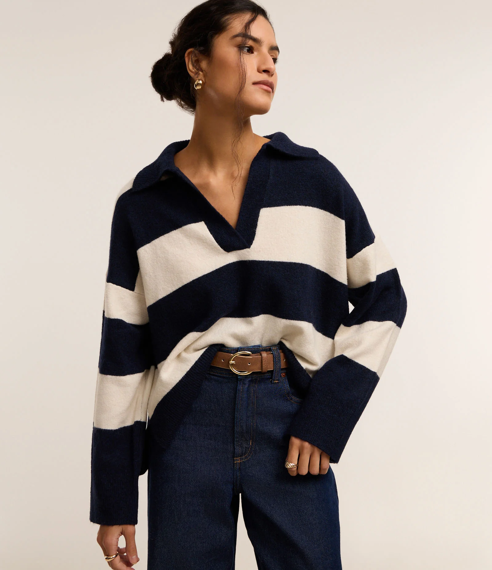 Suéter Listrado em Tricô com Gola Polo e Caimento Pesado Azul Marinho/Branco 1