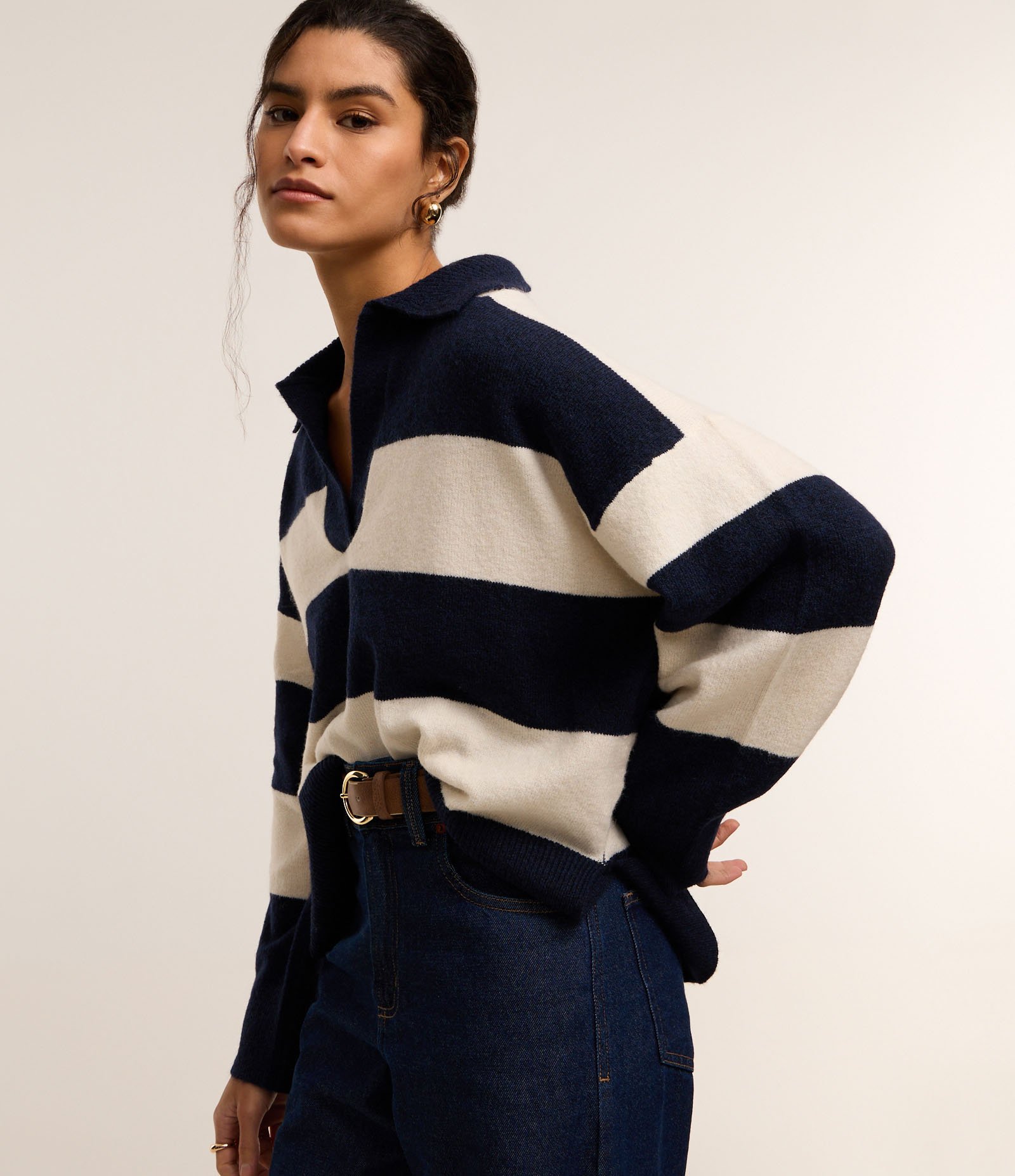 Suéter Listrado em Tricô com Gola Polo e Caimento Pesado Azul Marinho/Branco 3