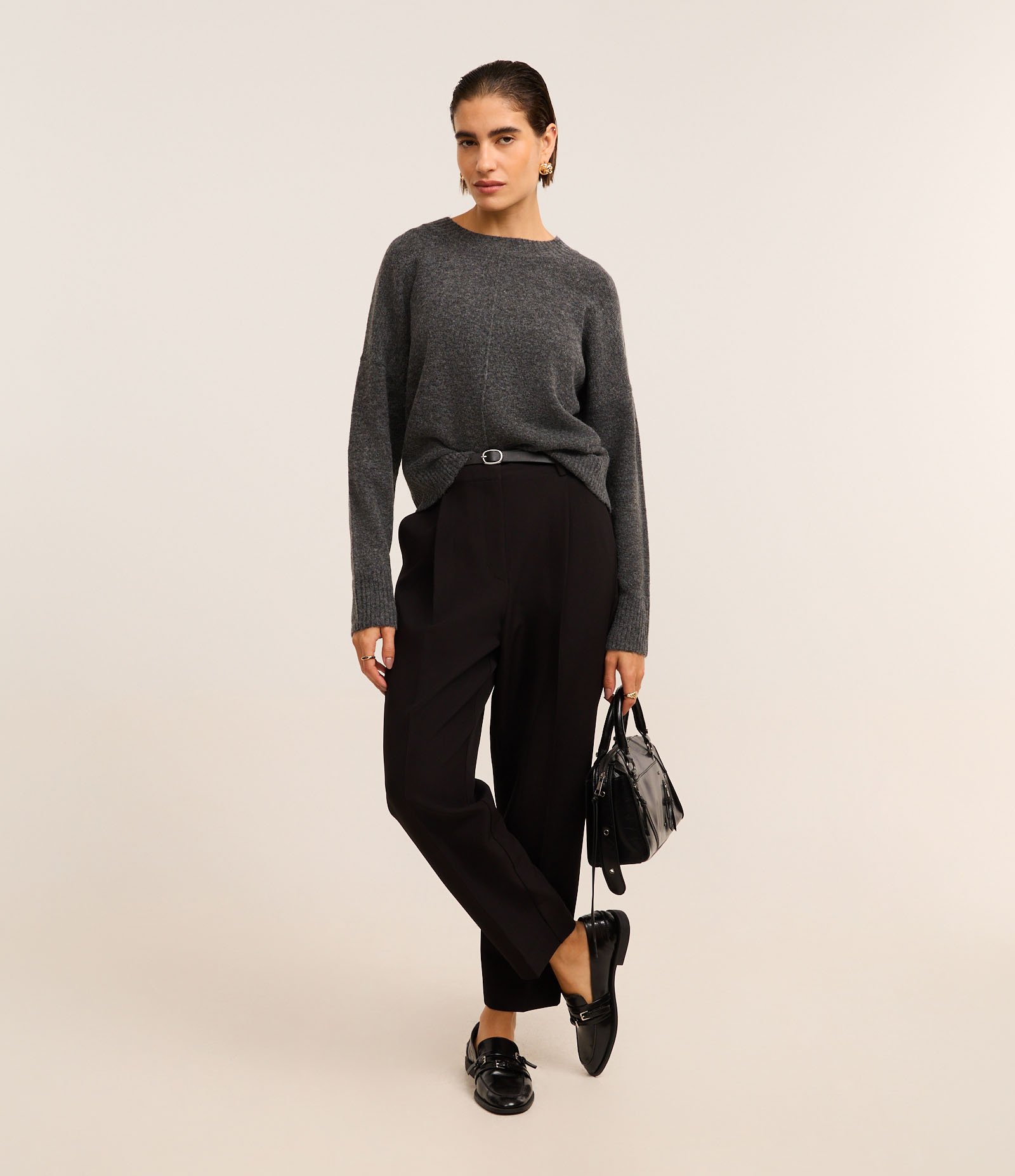 Suéter em Tricô de Fundo Mescla com Friso Cinza 2