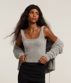 Regata Cropped em Tricô com Pelinhos