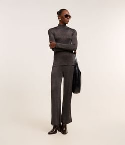 Calça Reta Cintura Alta em Tricô com Fio Metalizado