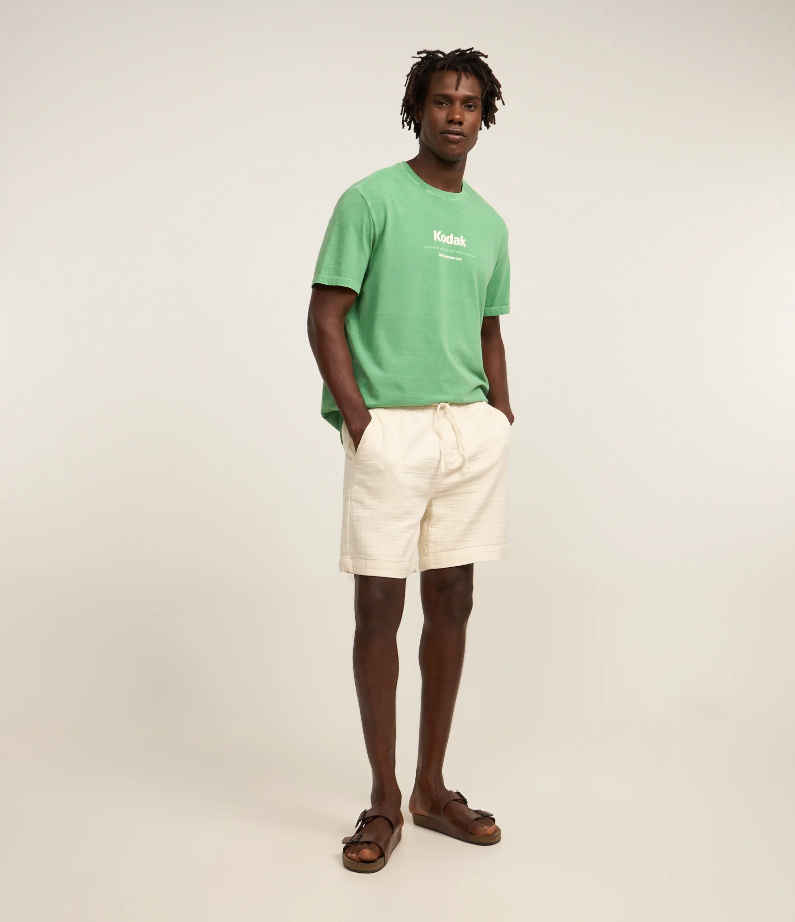 Camiseta Comfort em Algodão com Estampa Kodak e Paradise Verde 2