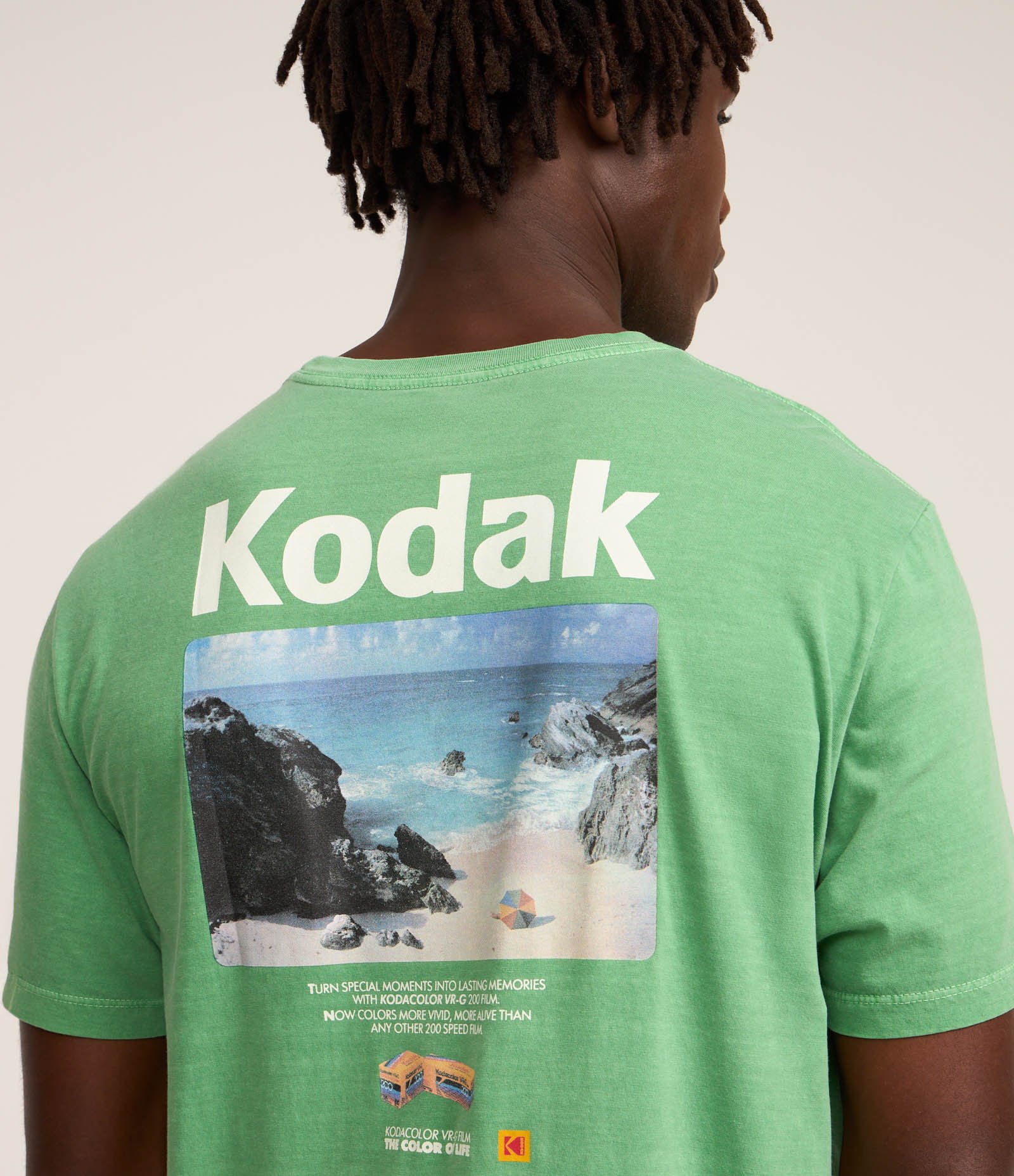 Camiseta Comfort em Algodão com Estampa Kodak e Paradise Verde 3