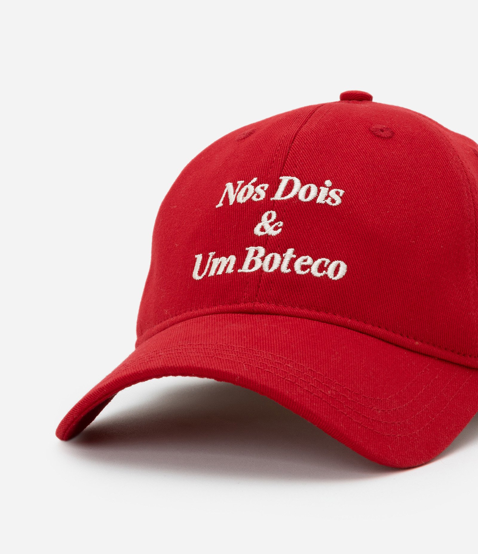 Boné em Sarja com Estampado Nós Dois e Um Boteco Vermelho 5