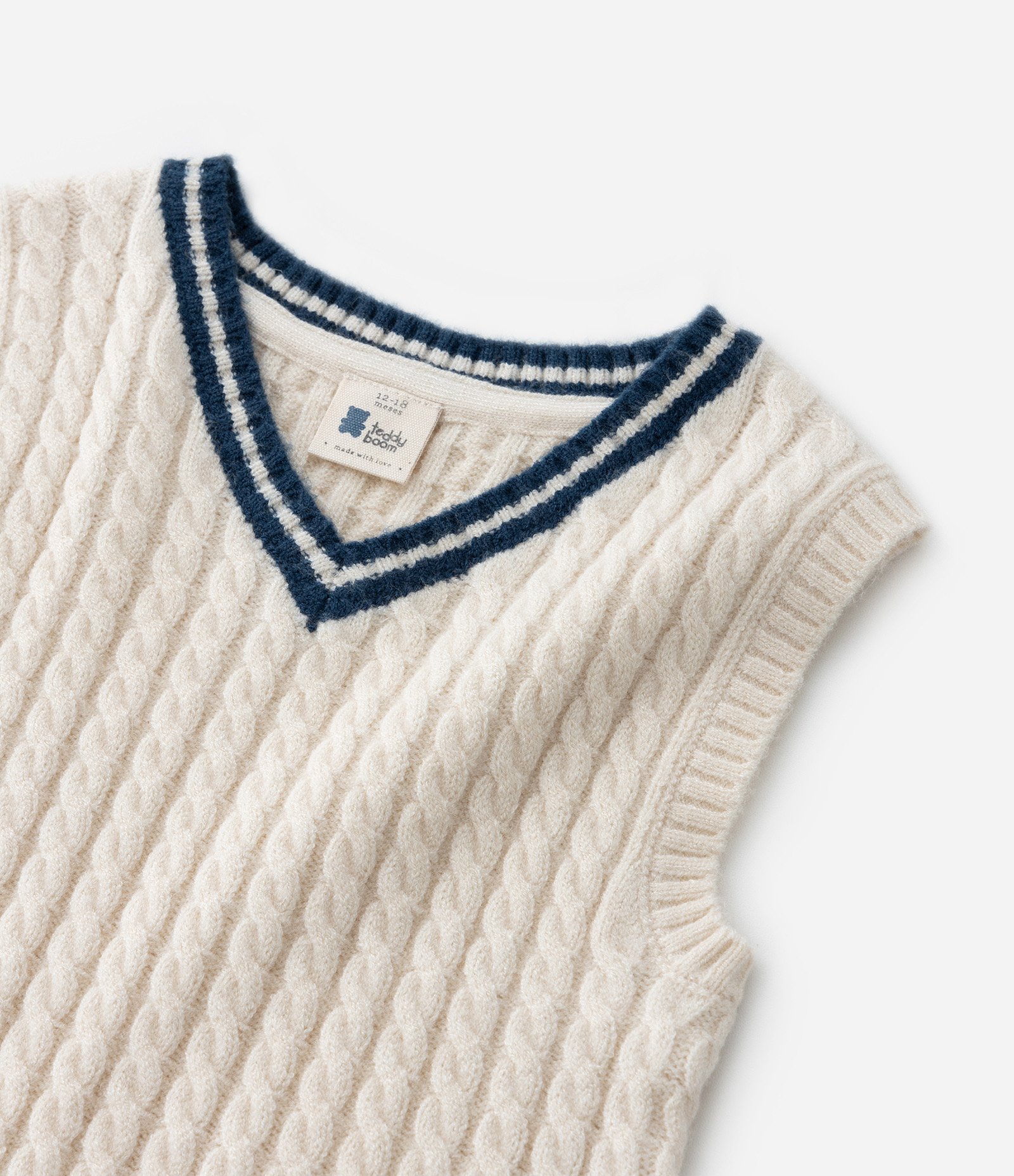 Colete Infantil em Tricô Trançado com Viés Contrastantes - Tam 0 a 18 meses Bege 5