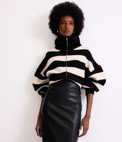 Cardigan em Tricô com Punho e Listras Largas