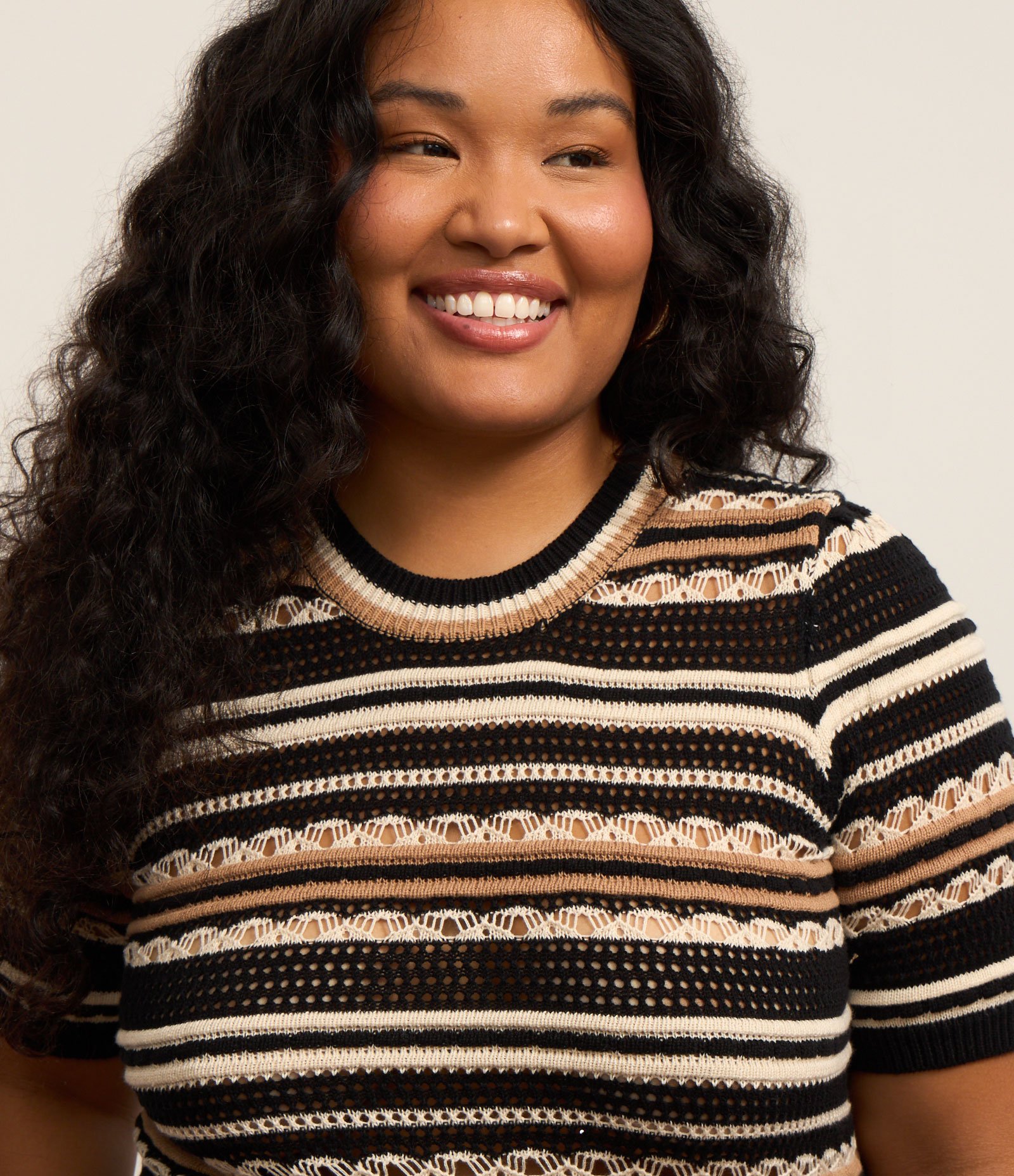 Blusa em Tricô Listrado com Manga Bufante Curve & Plus Size Preto/Marrom/Off White 3